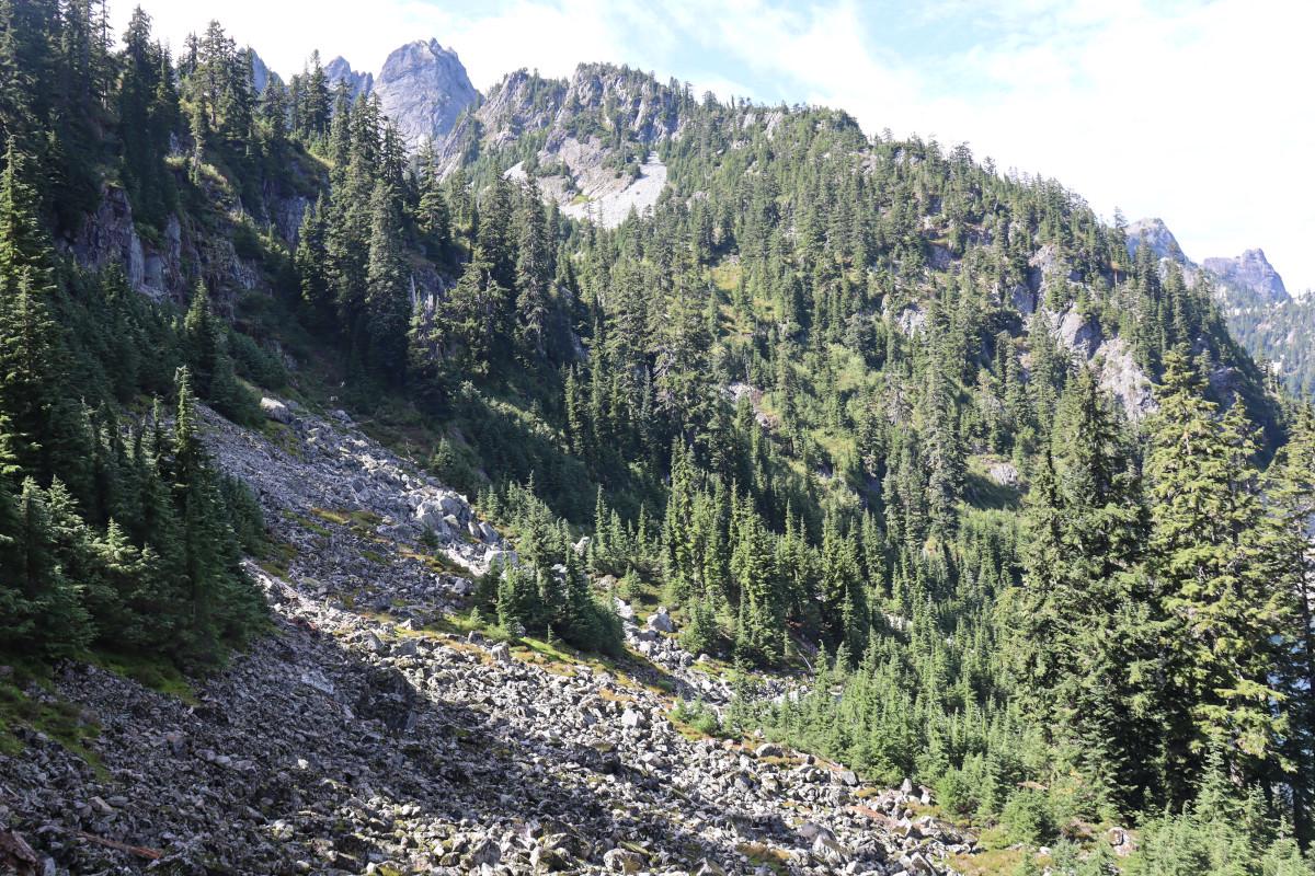 Some scree on the way up.
