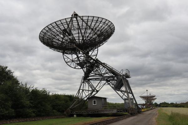 An 18m wide parabolic receiver mounted on a very wide track.